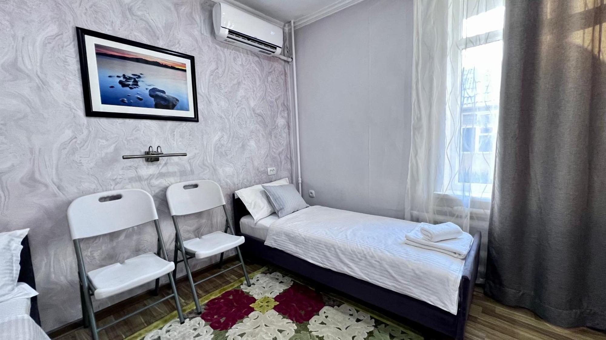 Frodo Tashkent Exterior foto